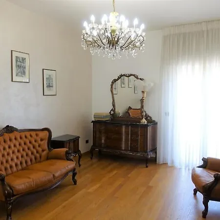 Bari 68 - Comfort Moderno & Fascino Antico Exterior photo